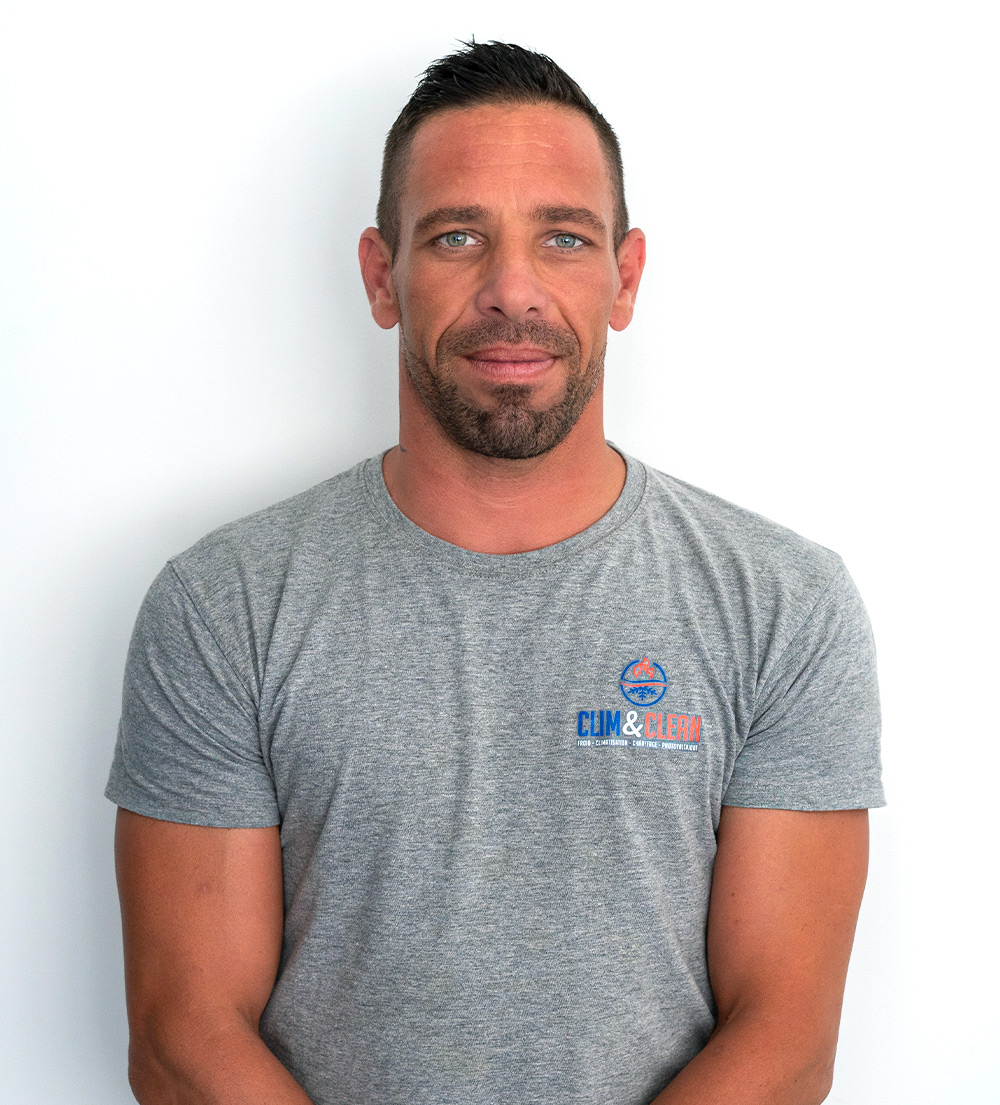 Romain Pereira Alves(Monteur / Installateur)